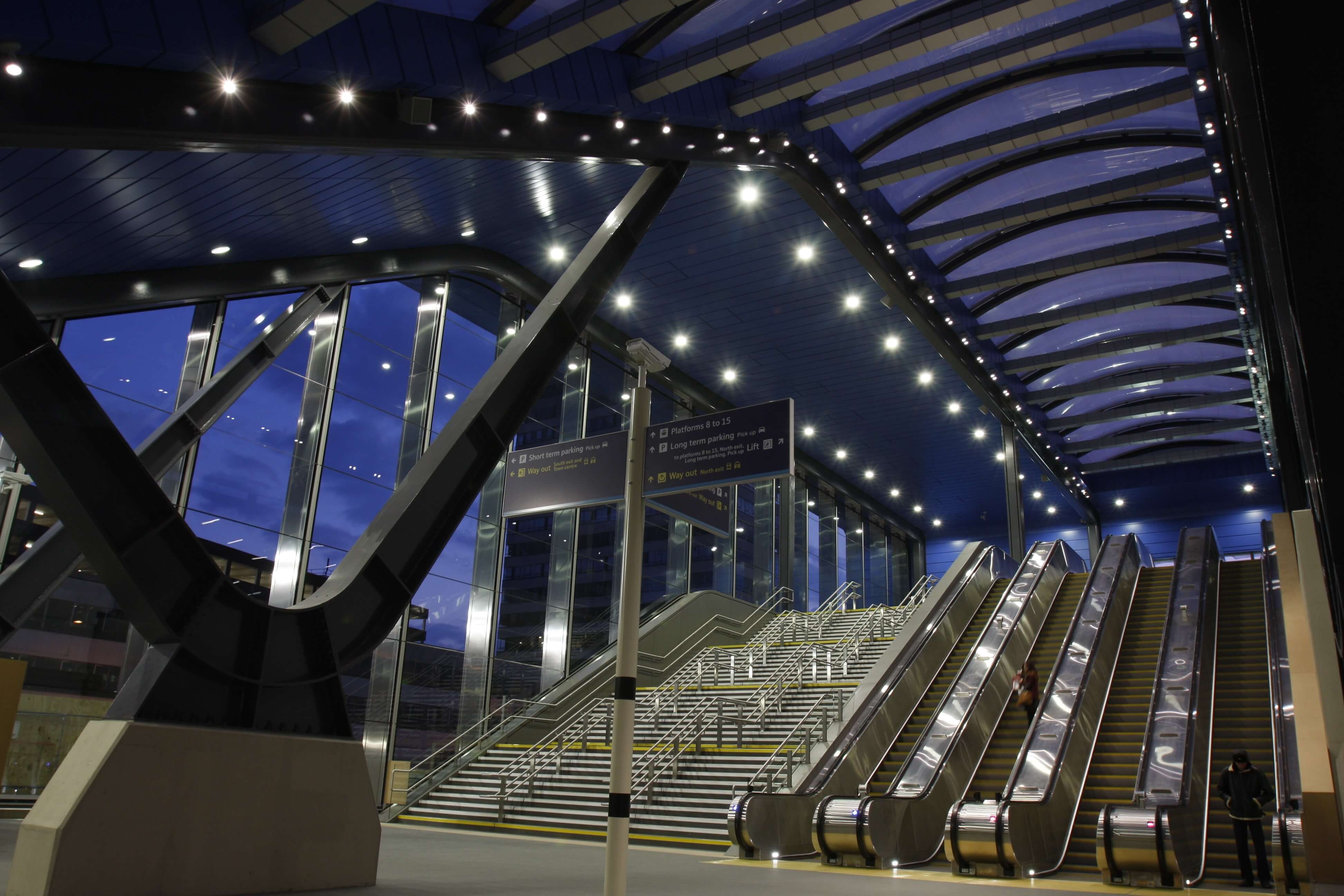 Western-reading-station-escalators