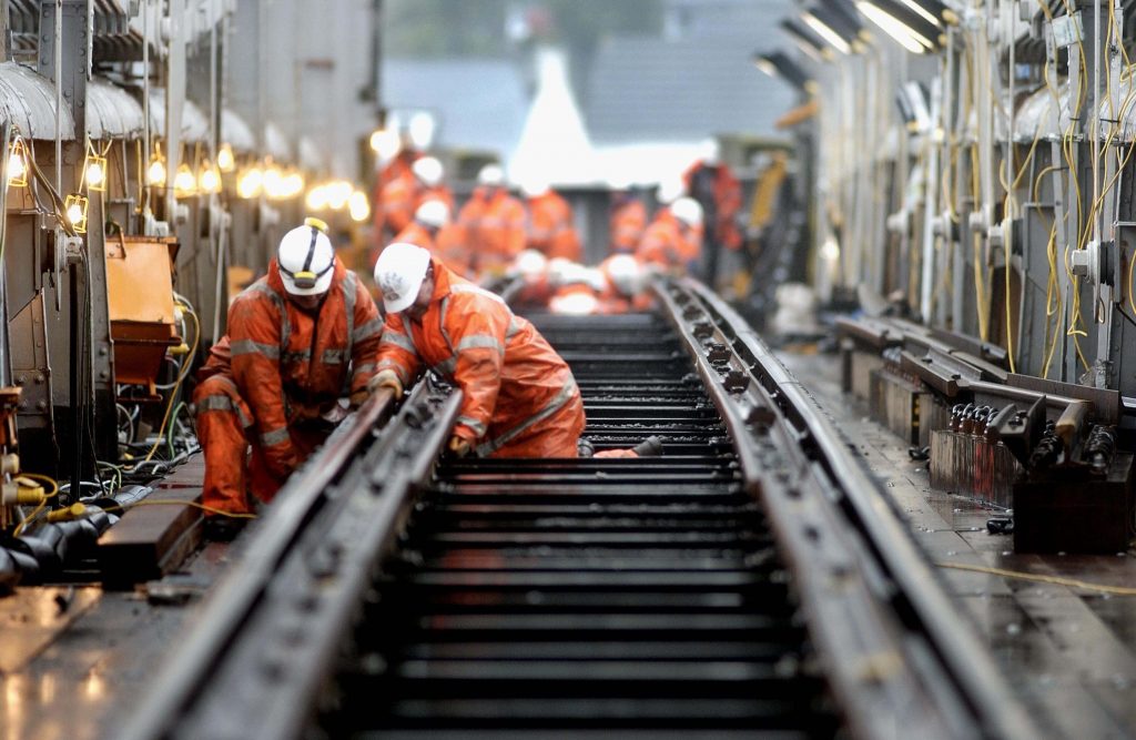 Increasing our capability and capacity Network Rail