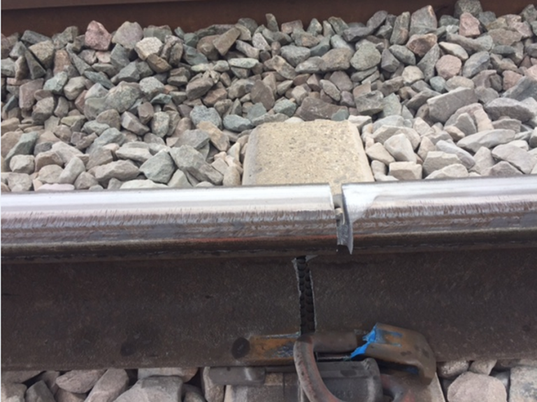 Broken rail explained Network Rail