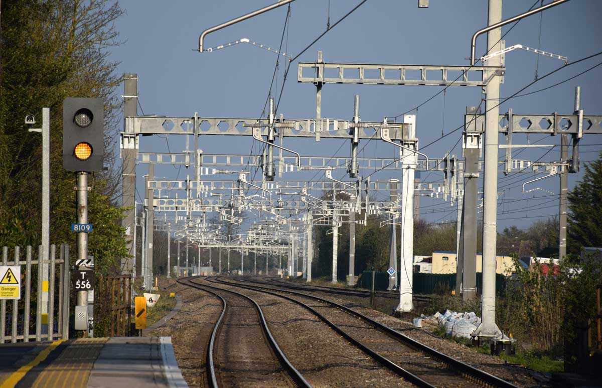 Overhead Line Equipment at Taplow