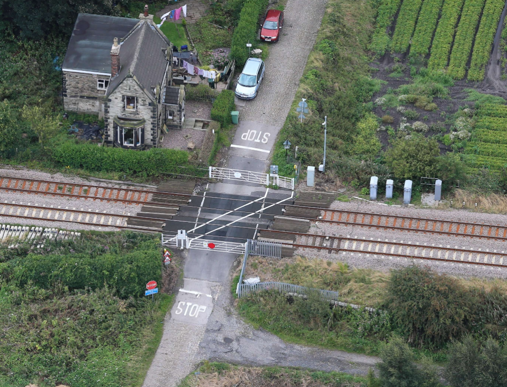 Aeriel view of Shaws level crossing