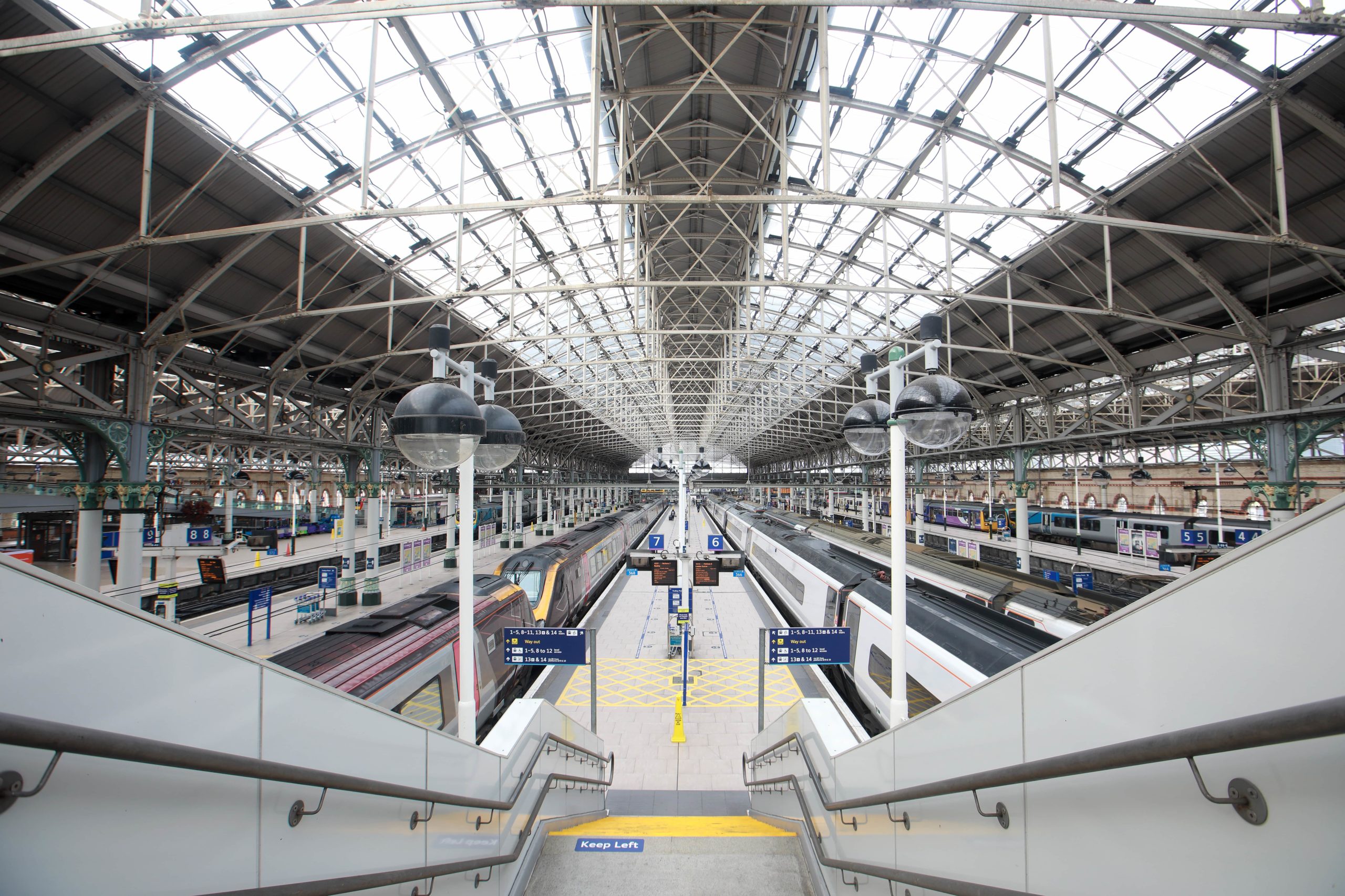 manchester_piccadilly45-min