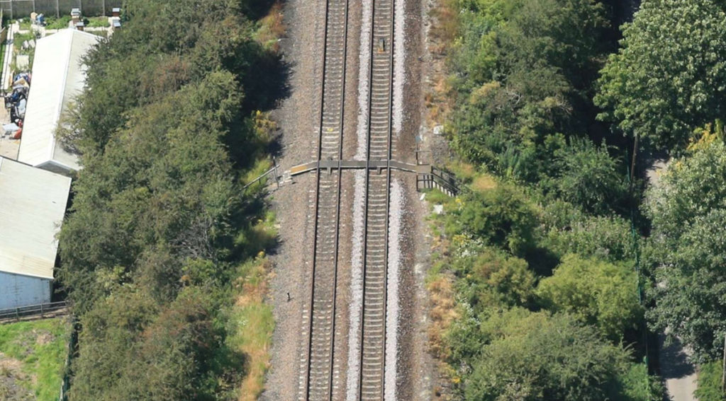 Barrowby Foot Level crossing