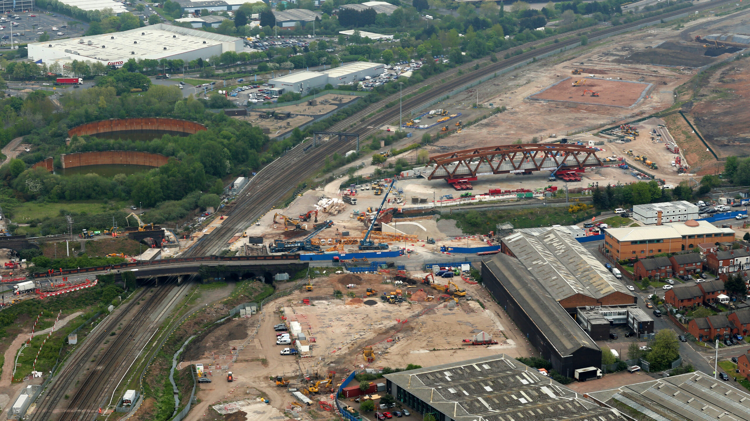 Aerial shot of pre-assembled SAS13 replacement bridge. 