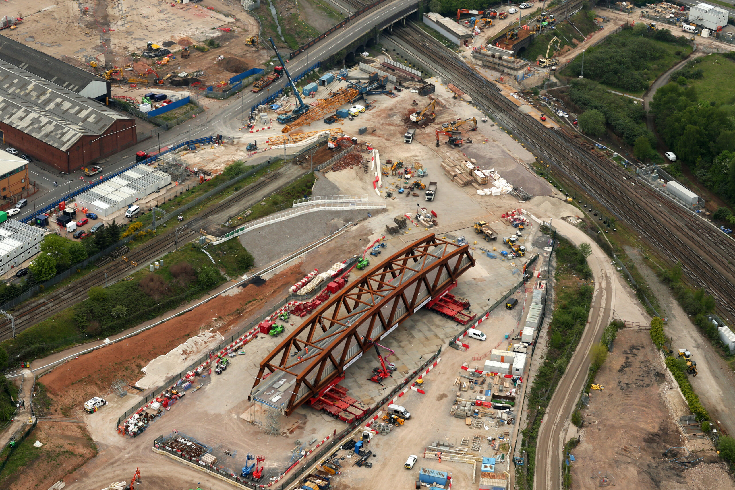 Aerial view of pre-assembled SAS13 replacement bridge. 