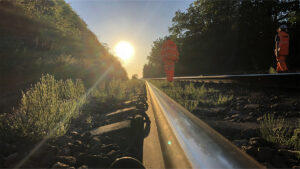 Hot weather on tracks