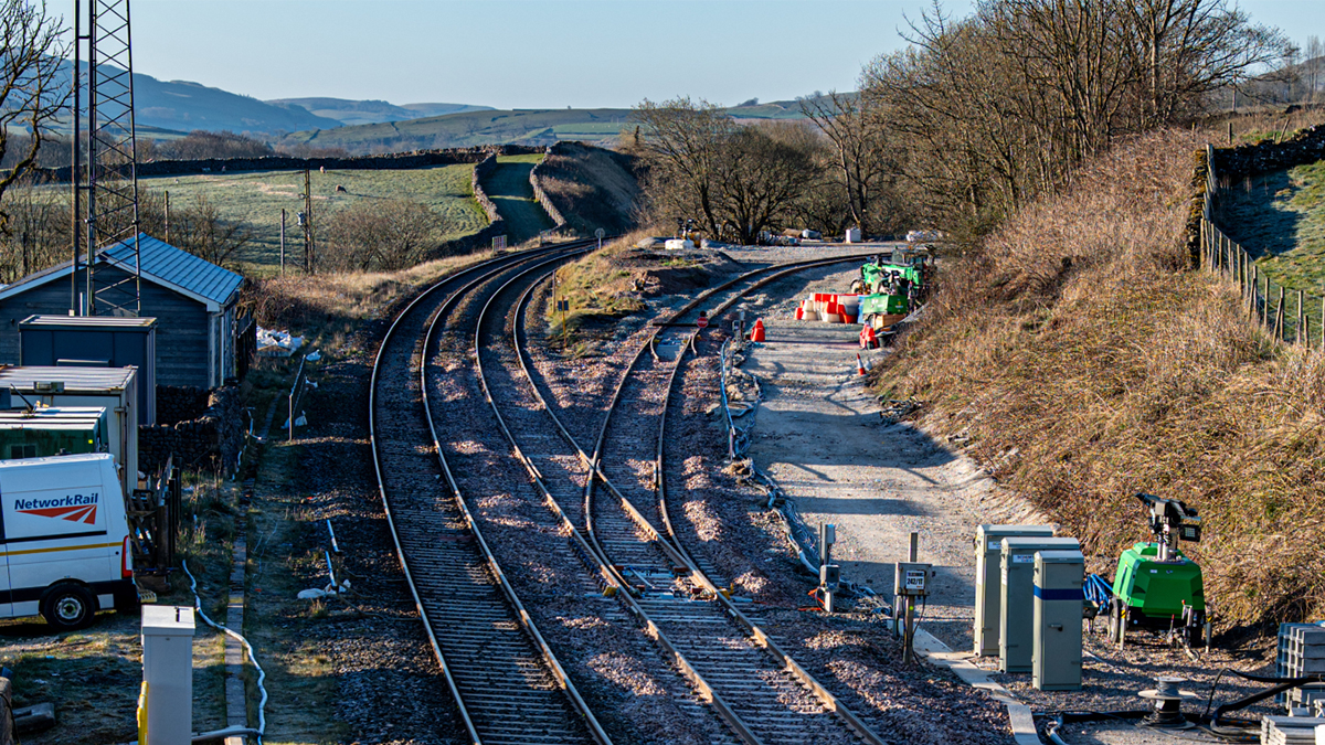 Reopening Horton quarry rail link after 60 years