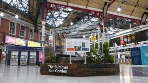 The-Summer-Rail-Garden