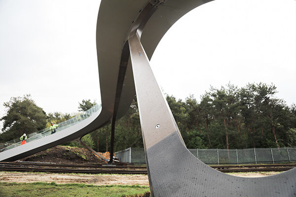 Flow footbridge underside 3