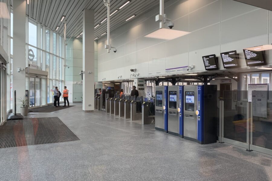 Ilford Station entrance hall