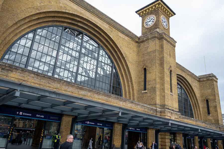 King&#8217;s-Cross-station-front