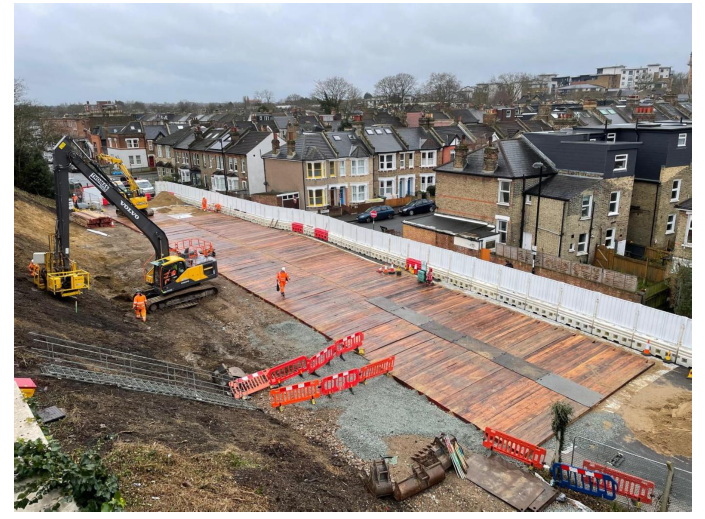 Hither_Green_Piling platform construction