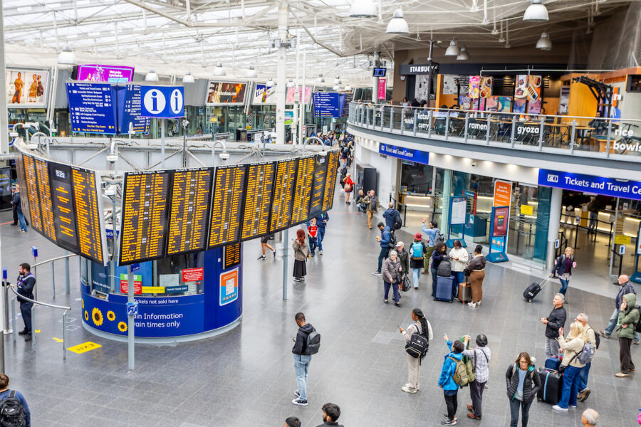 Manchester Piccadilly interior