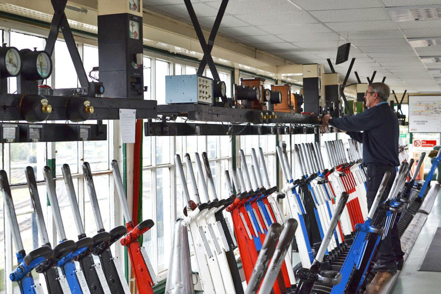 Severn-Bridge-Junction-interior-Kevin-Collins-signal-box-history-1035×688