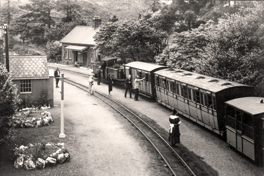 Ffestiniog Railway 1930s – FR @ Tan-y- Bwlch