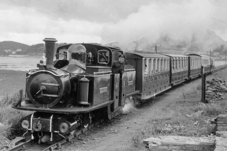Ffestiniog Railway 1960s FR on Porthmadog Cob – Bill Hoole ex-East Coast Main Line Top Link driver